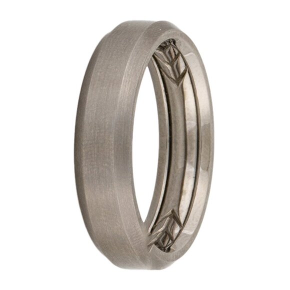 DAVID YURMAN TITANIUM BEVELED BAND RING - Picture 7 of 8
